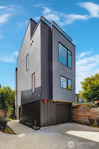 4107 25th Avenue SW Seattle WA 98106