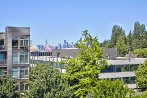4107 25th Avenue SW Seattle WA 98106
