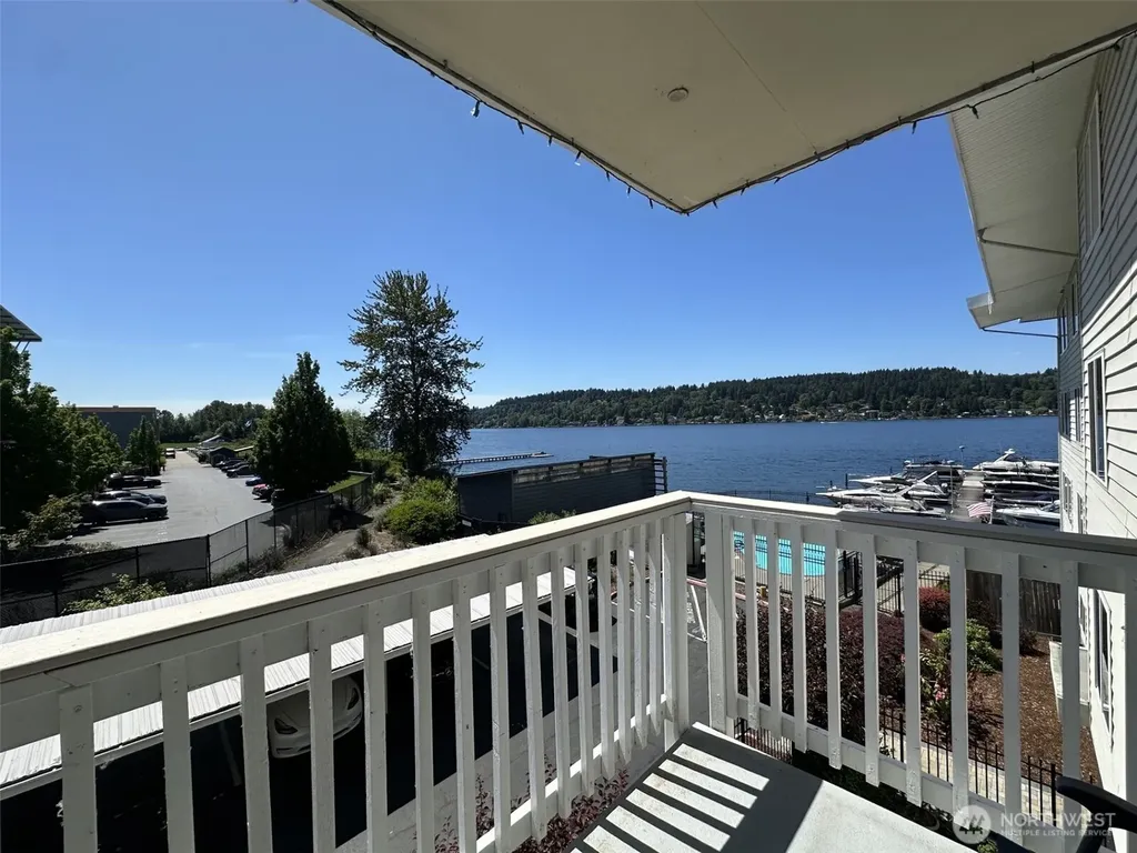 5021 Ripley Lane N Renton WA 98056