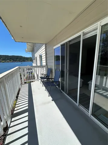 5021 Ripley Lane N Renton WA 98056