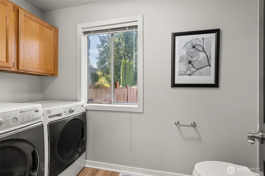 4840 N Island Drive E Bonney Lake WA 98391