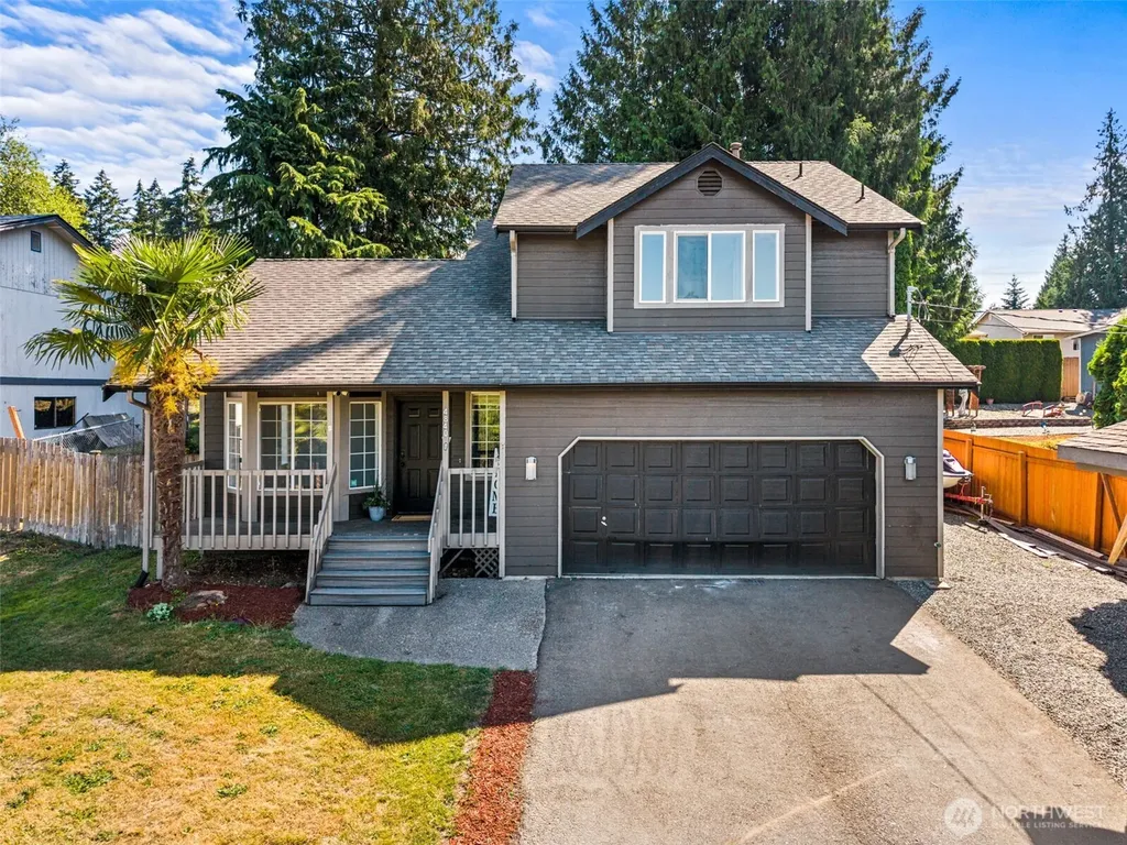 4840 N Island Drive E Bonney Lake WA 98391