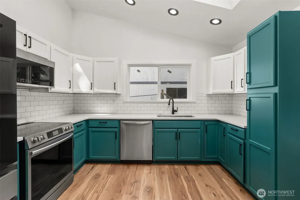 4840 N Island Drive E Bonney Lake WA 98391
