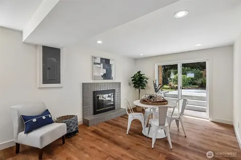2103 168th Ave NE Bellevue WA 98008