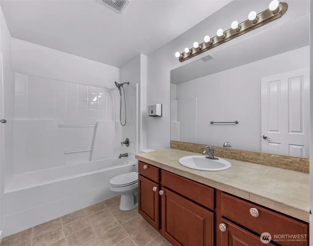 1757 9th Court NE Issaquah WA 98029