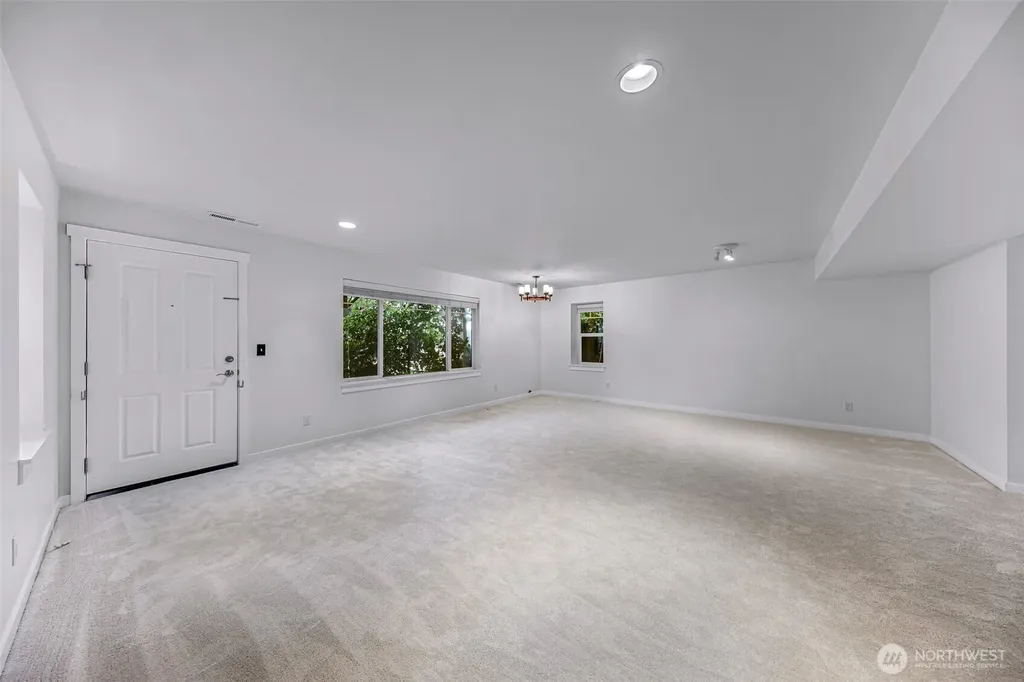 1757 9th Court NE Issaquah WA 98029