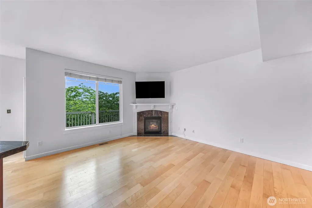 1757 9th Court NE Issaquah WA 98029