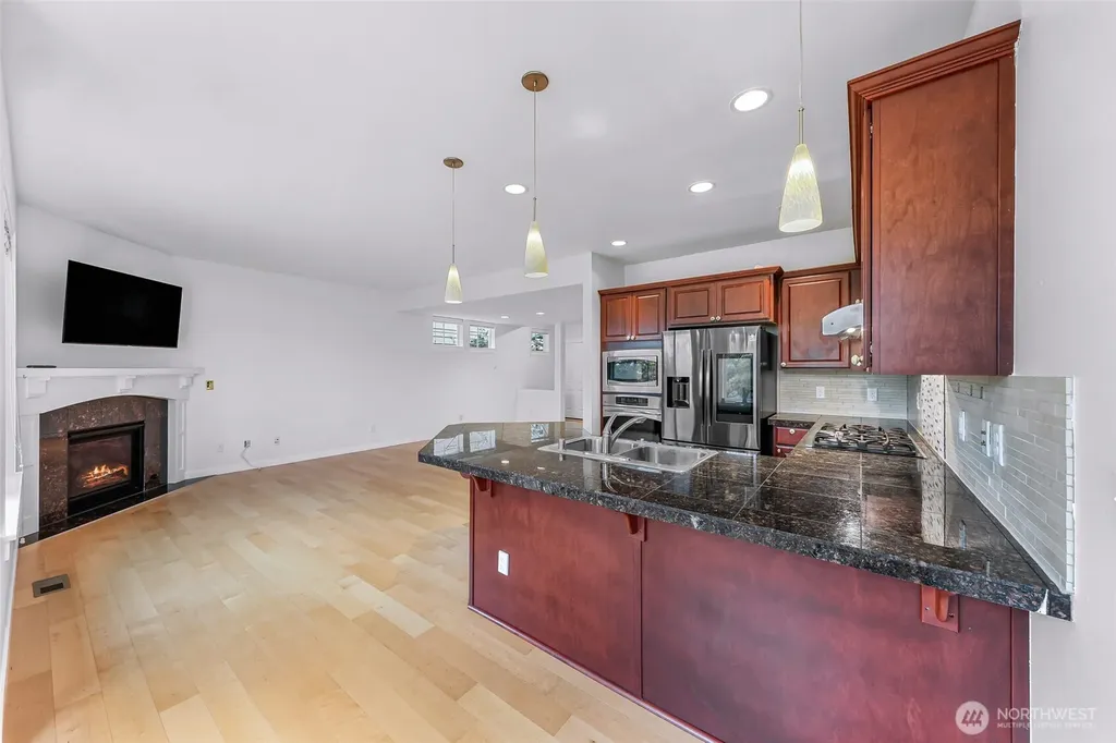 1757 9th Court NE Issaquah WA 98029