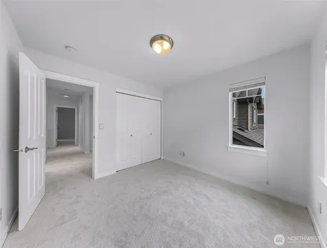 1757 9th Court NE Issaquah WA 98029