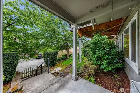 1757 9th Court NE Issaquah WA 98029
