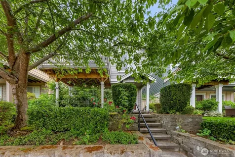 1757 9th Court NE Issaquah WA 98029