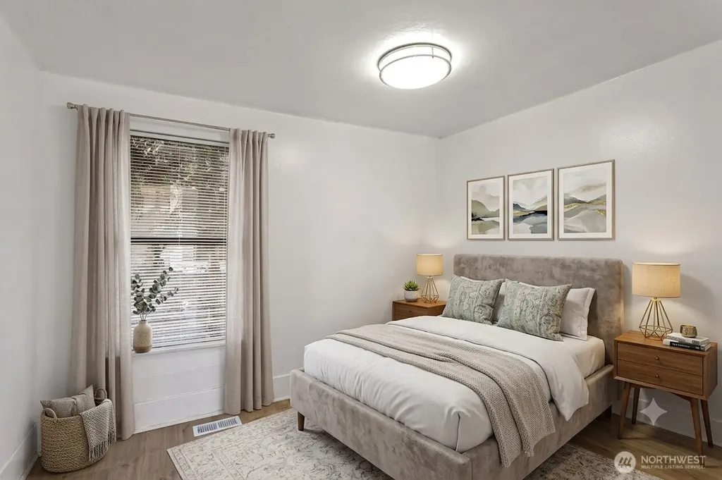 8614 Renton Avenue S Seattle WA 98118