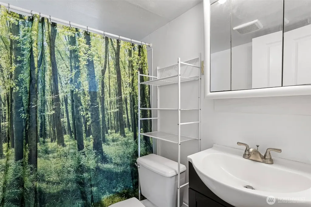 8614 Renton Avenue S Seattle WA 98118