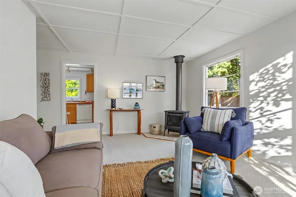 8011 SE 57th Street Mercer Island WA 98040