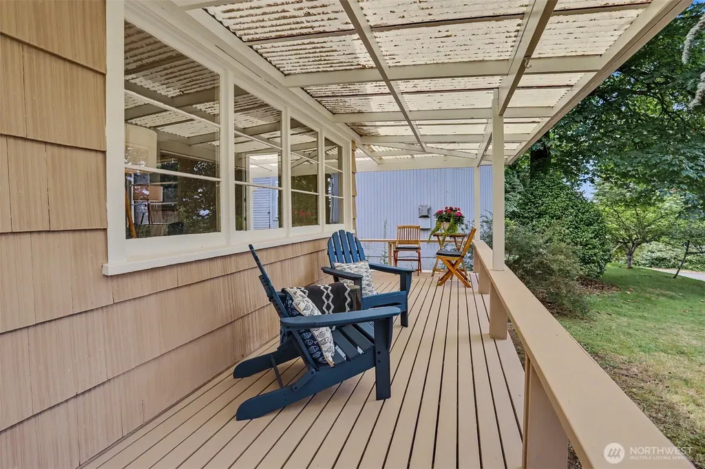 8011 SE 57th Street Mercer Island WA 98040