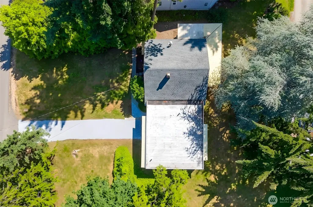 8011 SE 57th Street Mercer Island WA 98040