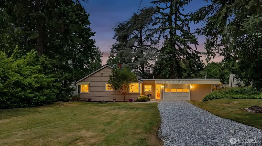 8011 SE 57th Street Mercer Island WA 98040