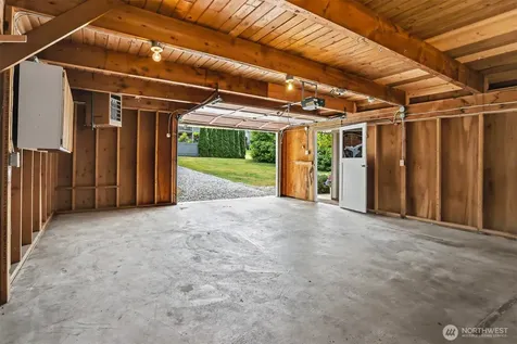8011 SE 57th Street Mercer Island WA 98040