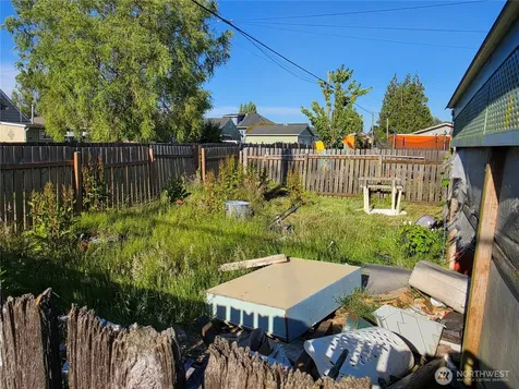 1518 W 1st Street Aberdeen WA 98520