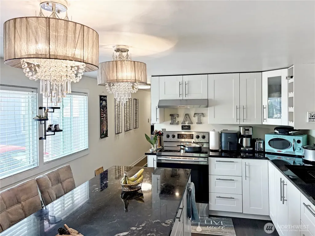 8730 206th Street SE Snohomish WA 98296