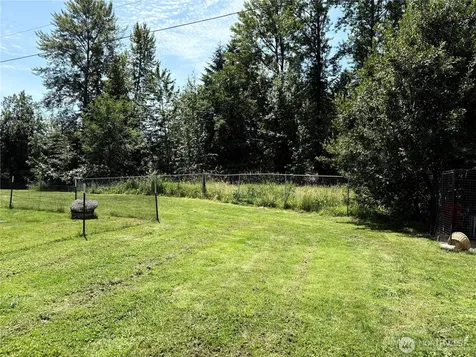 8730 206th Street SE Snohomish WA 98296