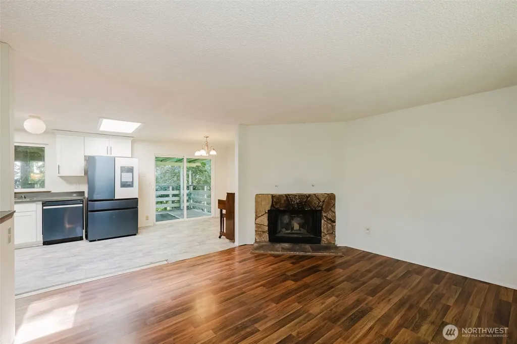 7300 Trica Avenue NE Bremerton WA 98311