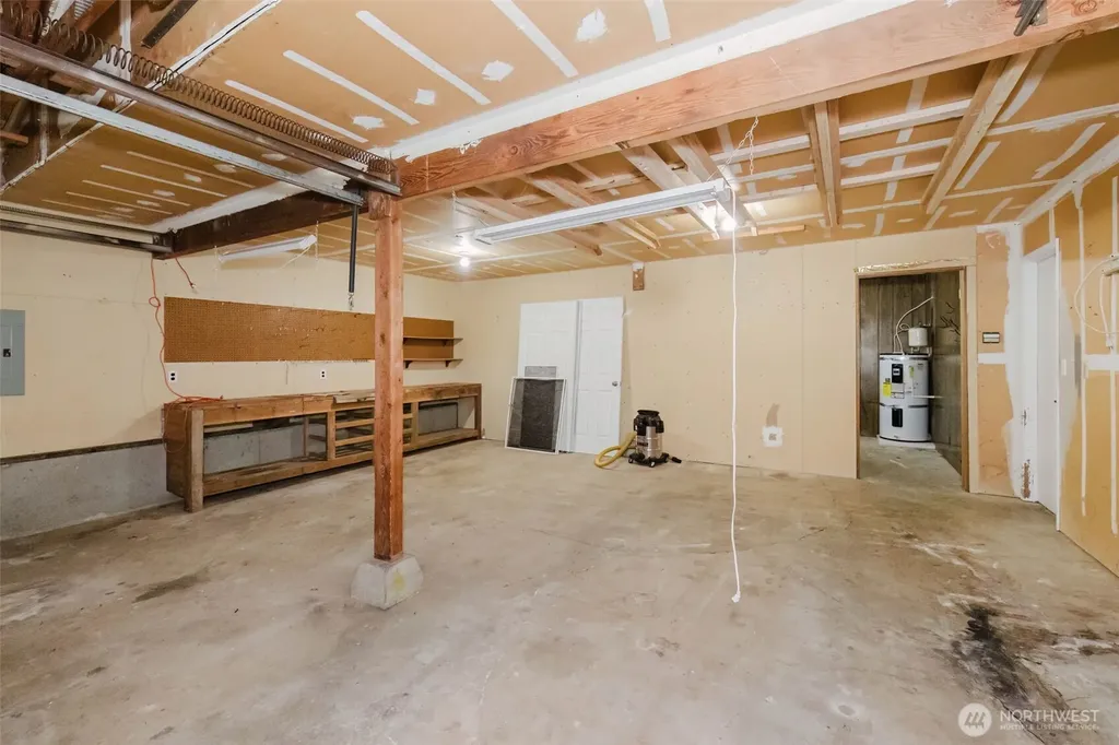 7300 Trica Avenue NE Bremerton WA 98311