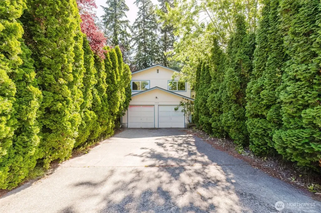 7300 Trica Avenue NE Bremerton WA 98311