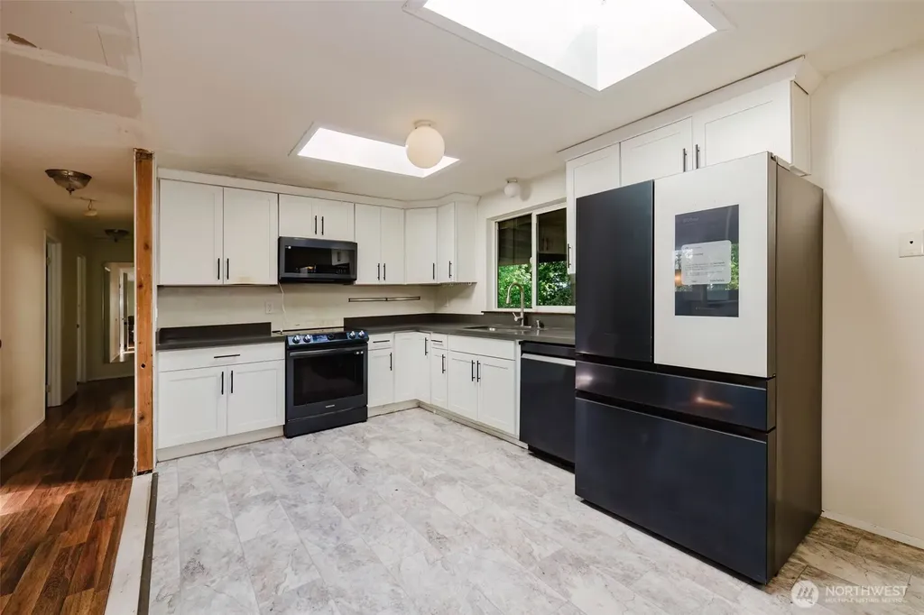 7300 Trica Avenue NE Bremerton WA 98311