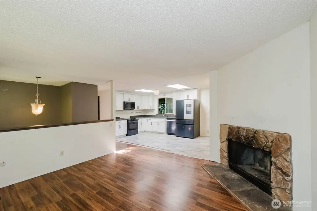 7300 Trica Avenue NE Bremerton WA 98311