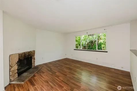7300 Trica Avenue NE Bremerton WA 98311