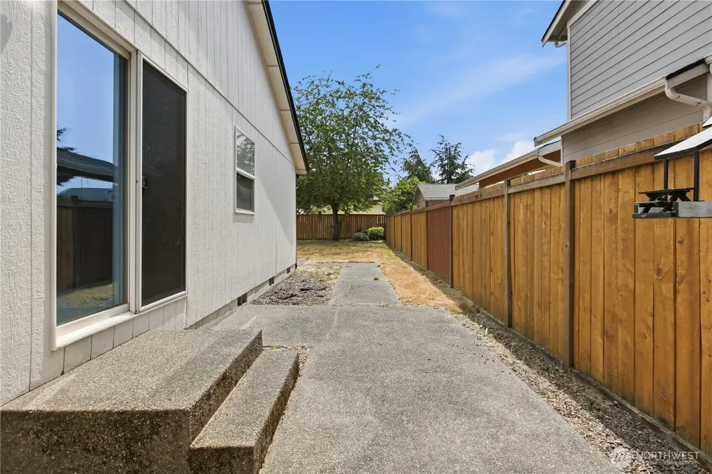 8418 201st Street E Spanaway WA 98387