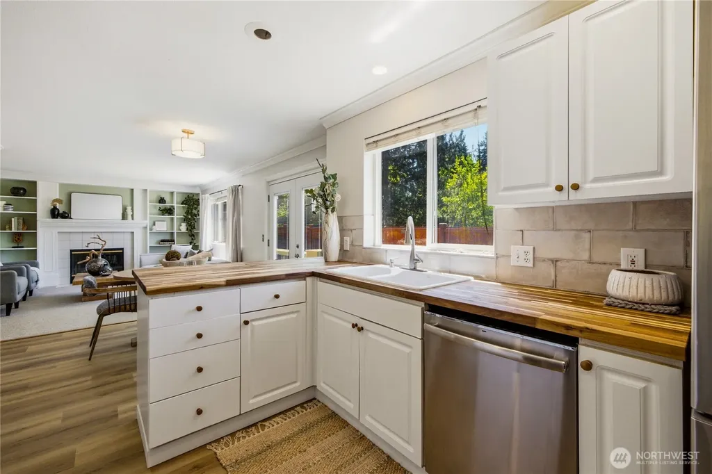 22807 SE 266th Street Maple Valley WA 98038