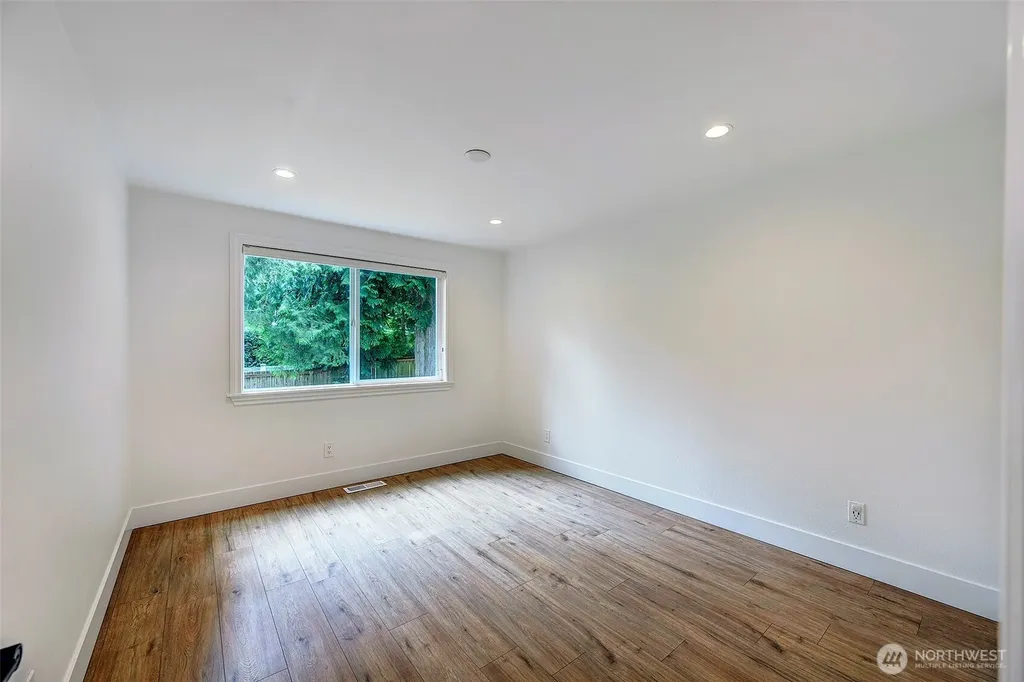 7106 139th Place NE Redmond WA 98052