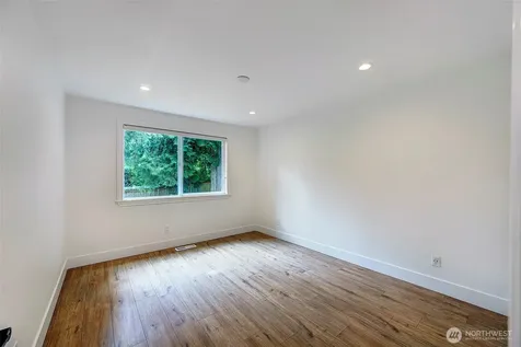 7106 139th Place NE Redmond WA 98052