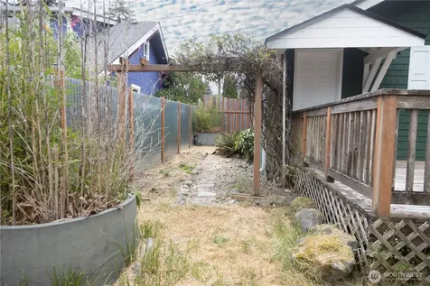 8608 S Thompson Avenue Tacoma WA 98444