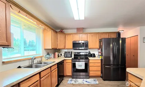 501 S Olympia Street Westport WA 98595