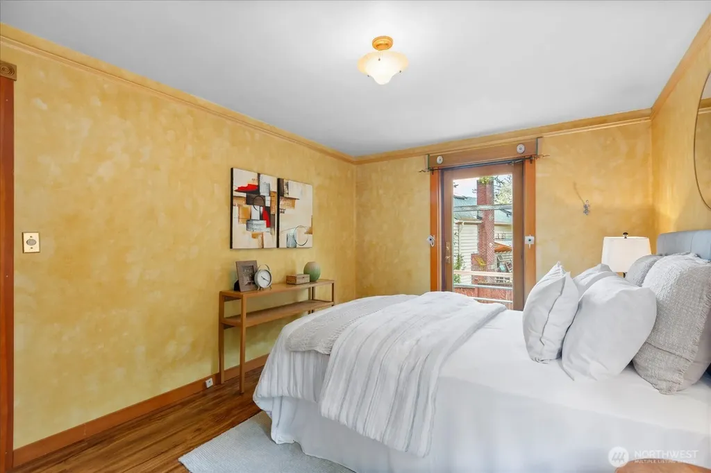 2804 Prosch Avenue W Seattle WA 98119