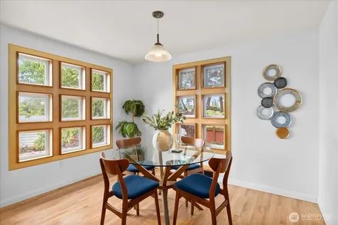 2804 Prosch Avenue W Seattle WA 98119