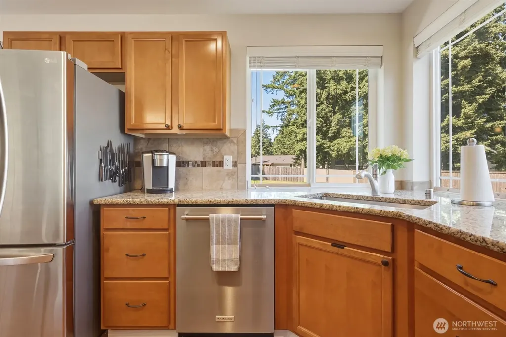 303 135th Place SE Rainier WA 98576