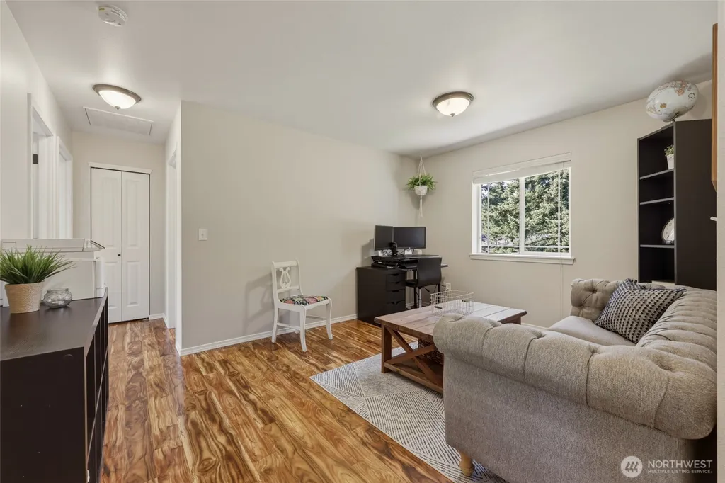 303 135th Place SE Rainier WA 98576