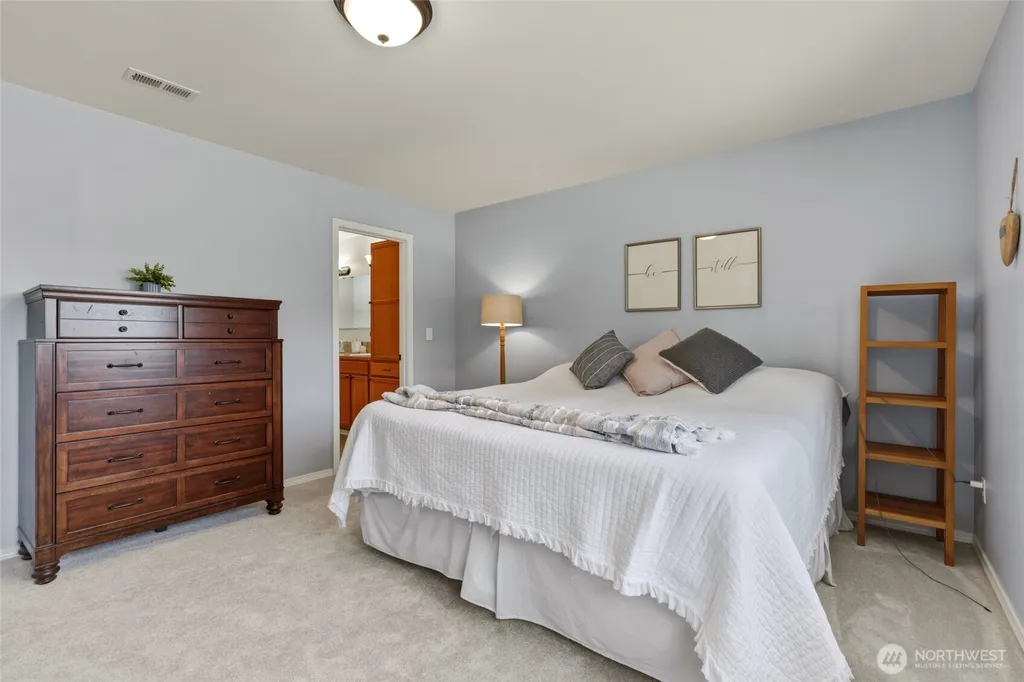 303 135th Place SE Rainier WA 98576