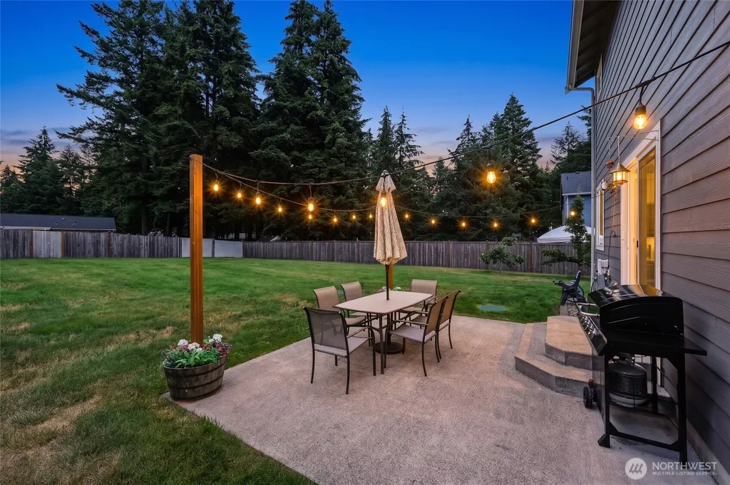 303 135th Place SE Rainier WA 98576