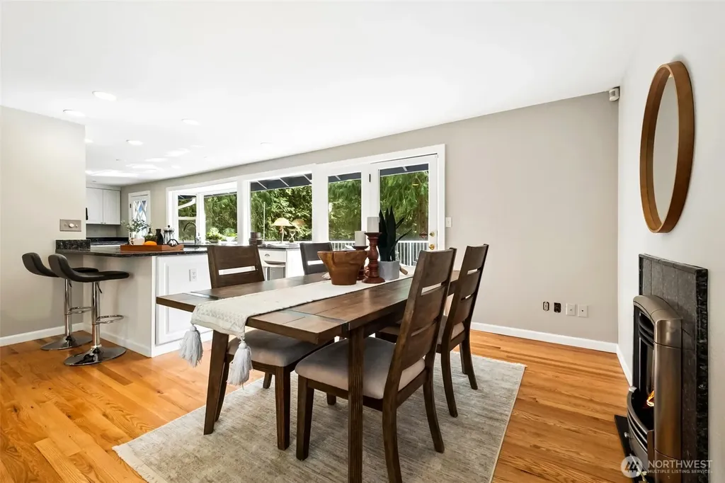 25845 SE 152 Street Issaquah WA 98027