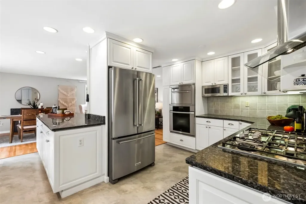 25845 SE 152 Street Issaquah WA 98027
