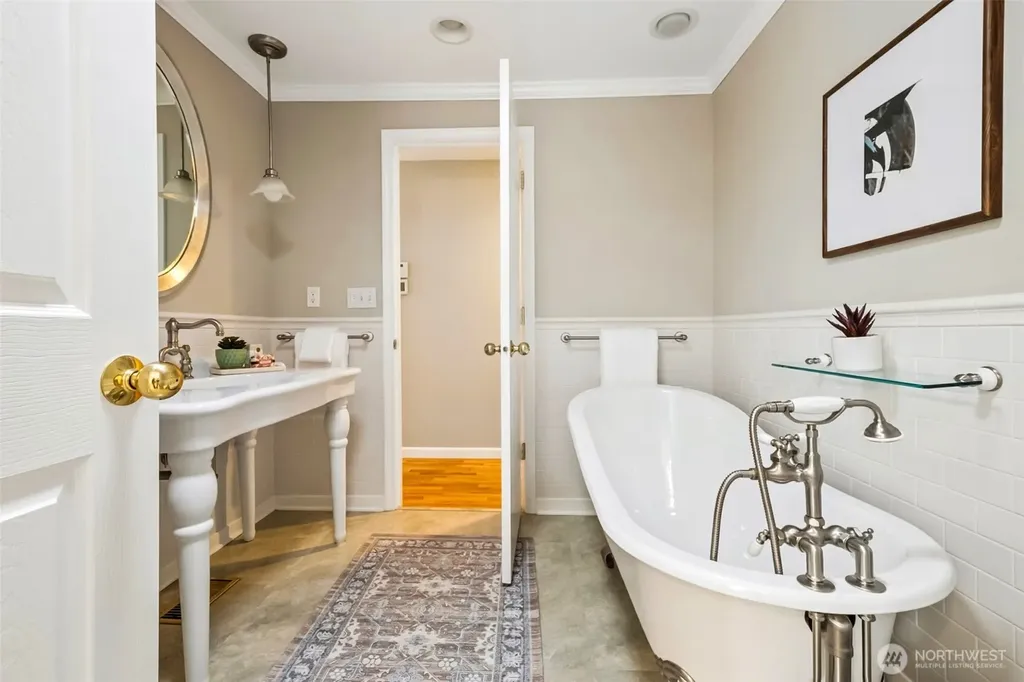 25845 SE 152 Street Issaquah WA 98027