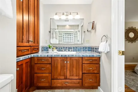 25845 SE 152 Street Issaquah WA 98027