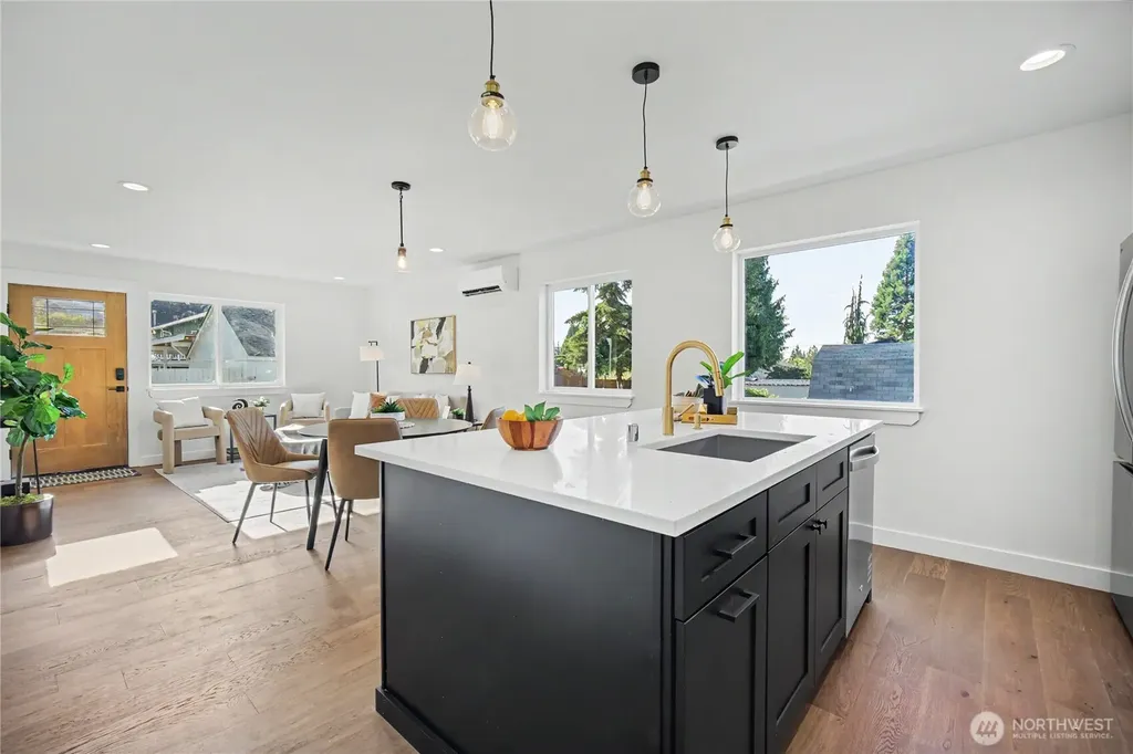 5610 Rockefeller Avenue Everett WA 98203