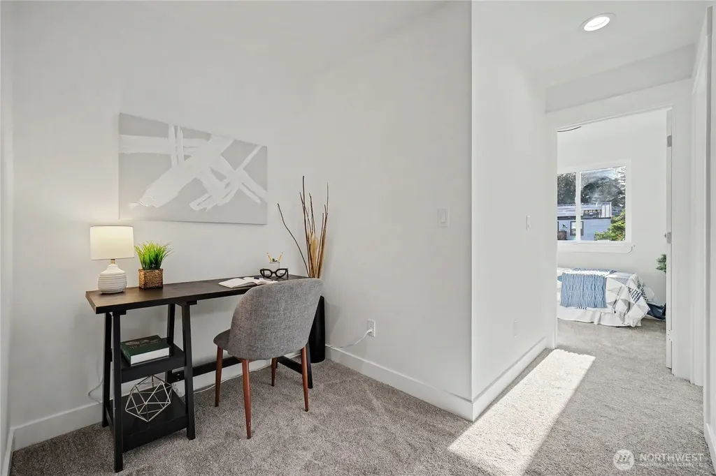 5610 Rockefeller Avenue Everett WA 98203