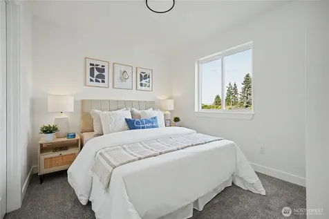 5610 Rockefeller Avenue Everett WA 98203